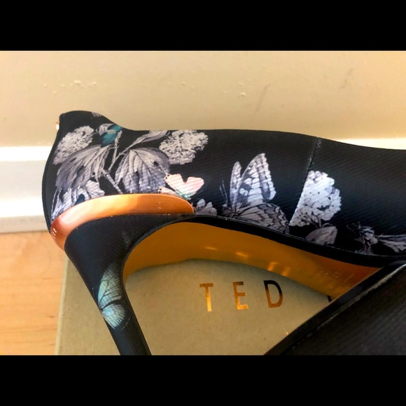 New Ted Baker 👠 Shoes. Classy and Unique with Flowers & Butterflies - Picture 12 of 13